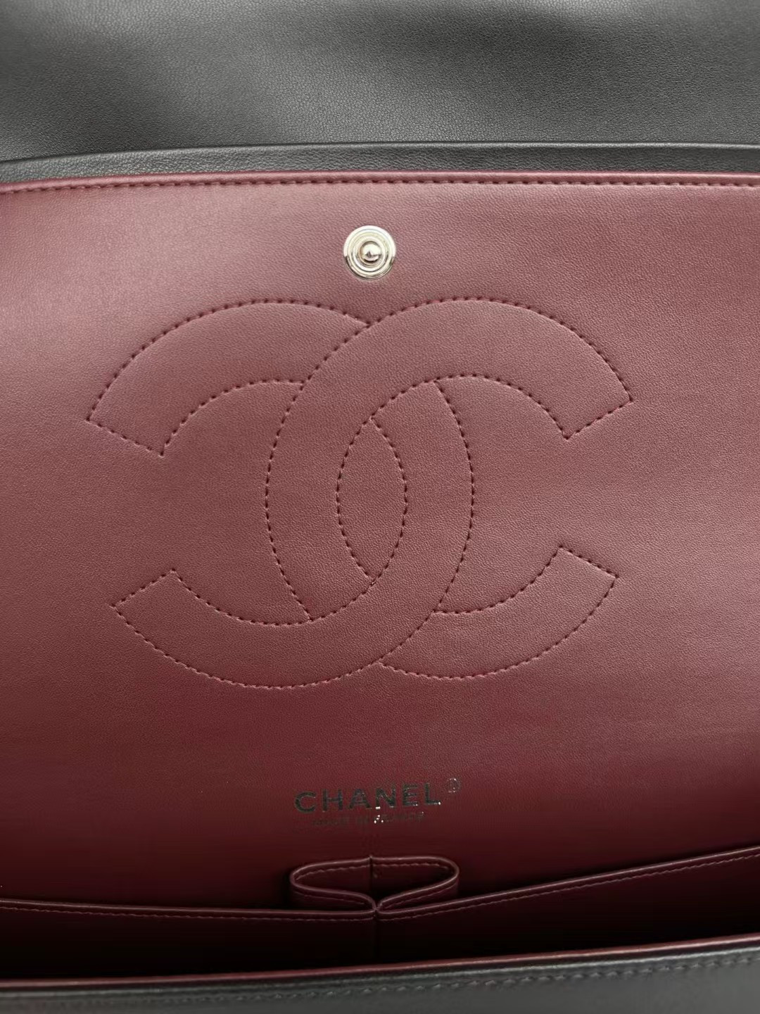 Ch*el Classic Flap Jumbo 30cm CF shiny black 19.5×30×10cm