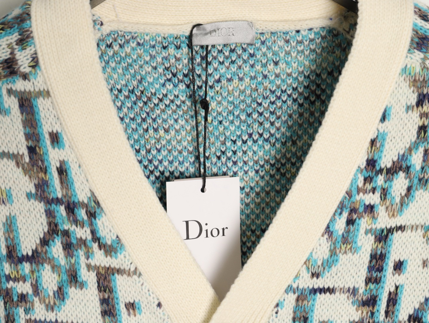 D*0r 25ss Cardigan Sweaters