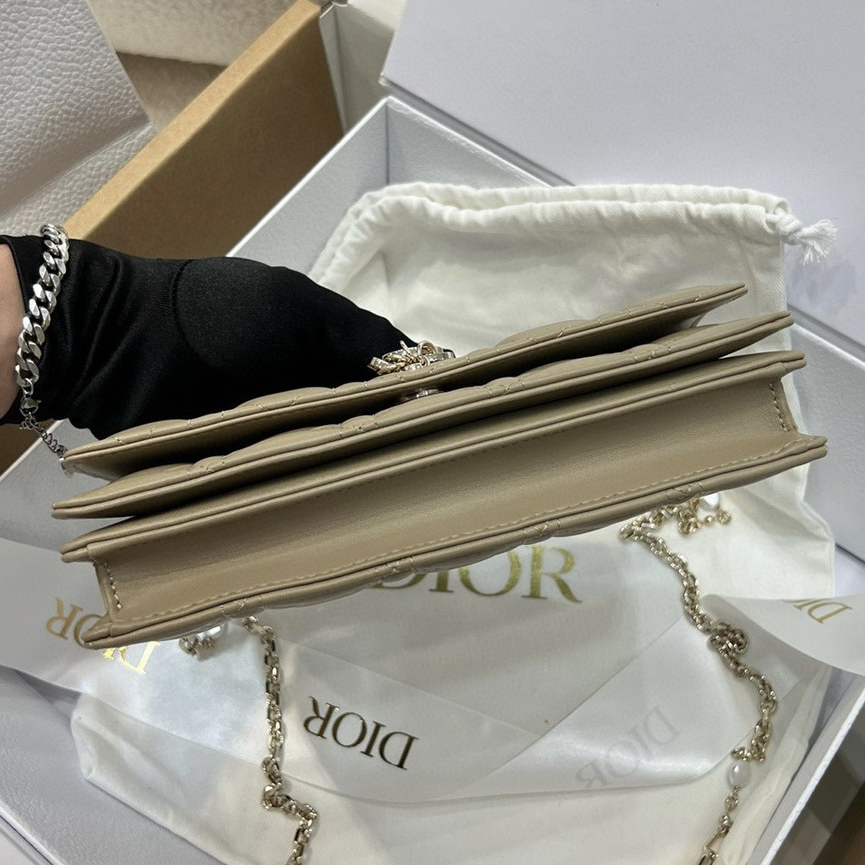 MISS D*0r MINI HANDBAG 21 x 11.5 x 4.5 cm