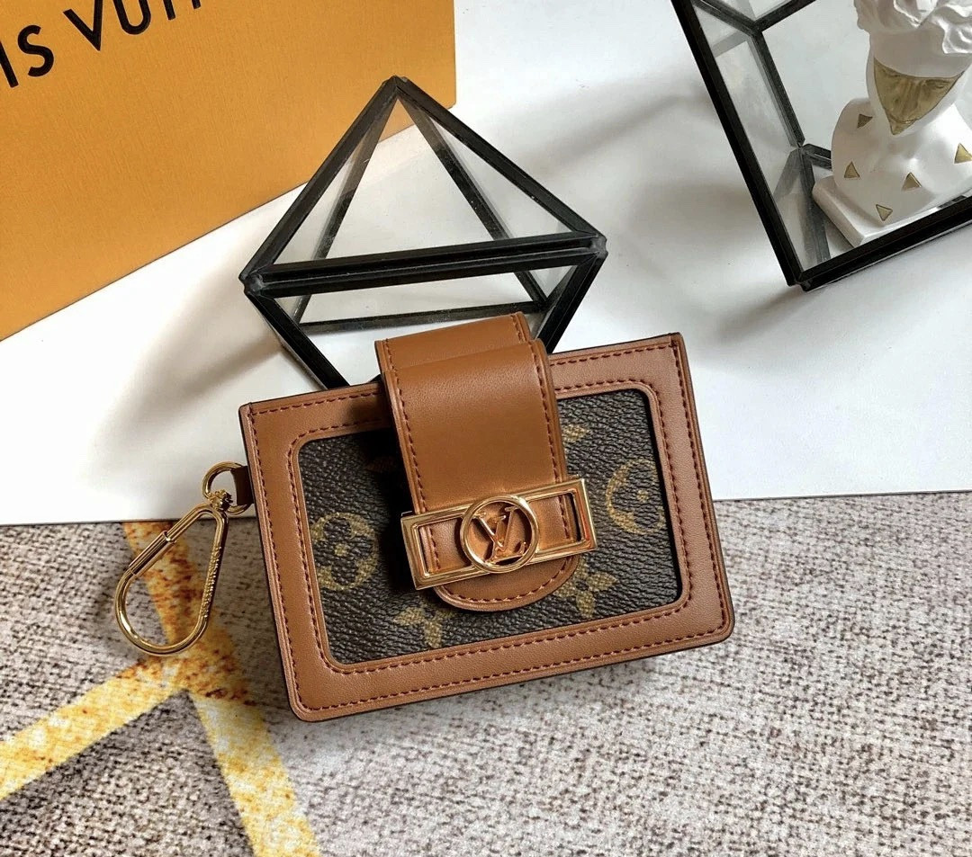 DAUPHINE MULTICARTES M68751