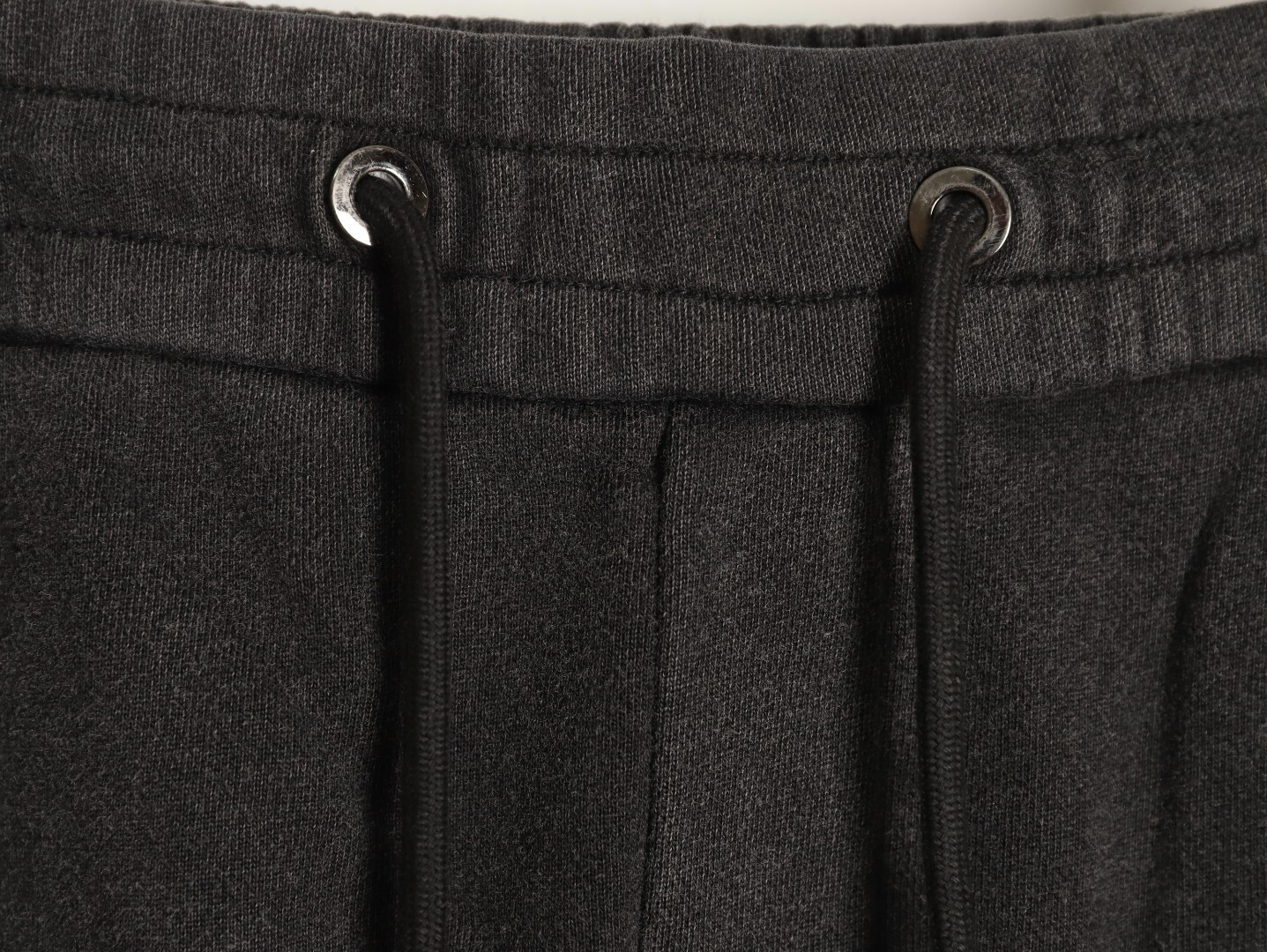 L0*is V*t0n LV Pants