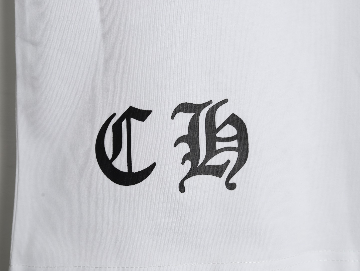 Ch**me He**ts 25ss Short-sleeved T-shirt