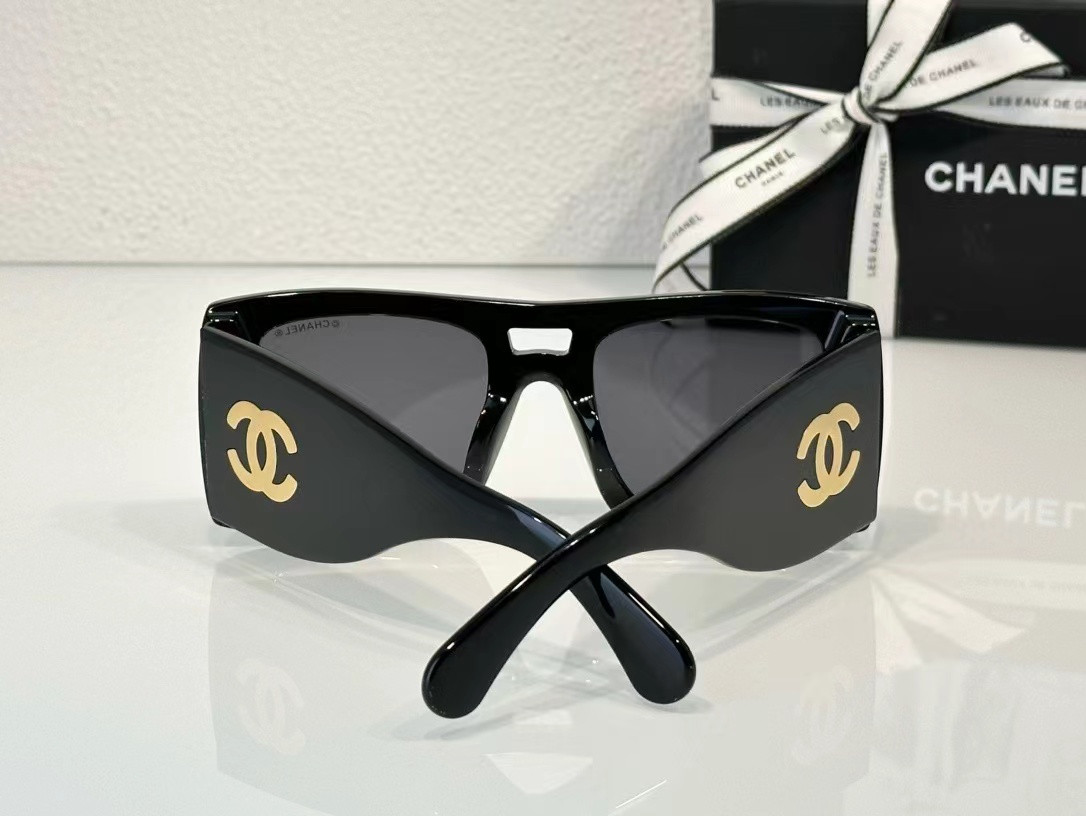 Ch*el Pilot Glasses C622/T8 127-53-140