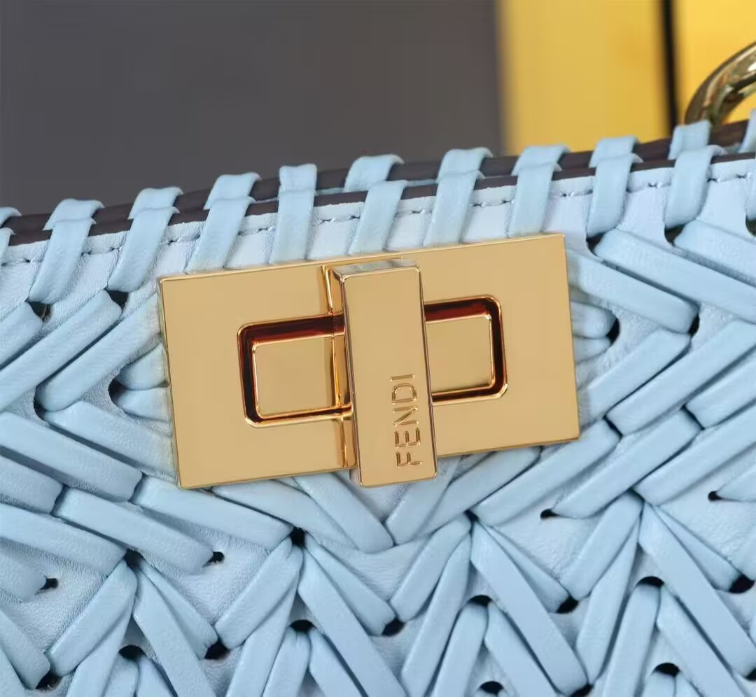 F**di Peekaboo ISeeU 27x11x21cm