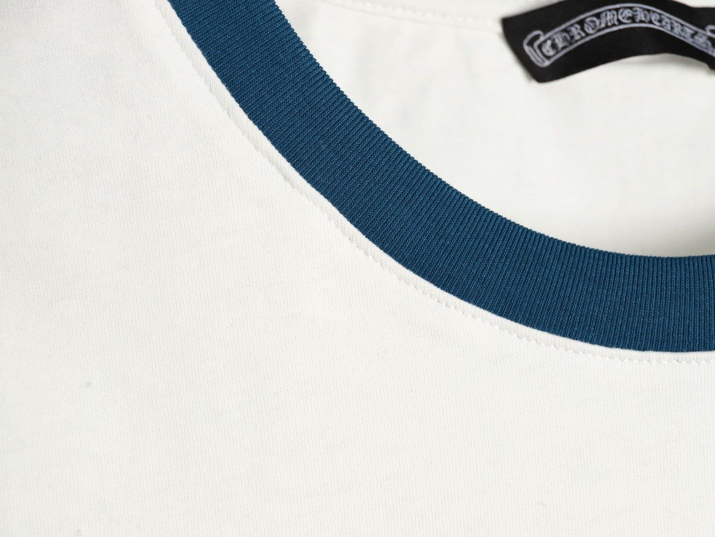 Ch**me He**ts 25SS Short-sleeved T-shirt