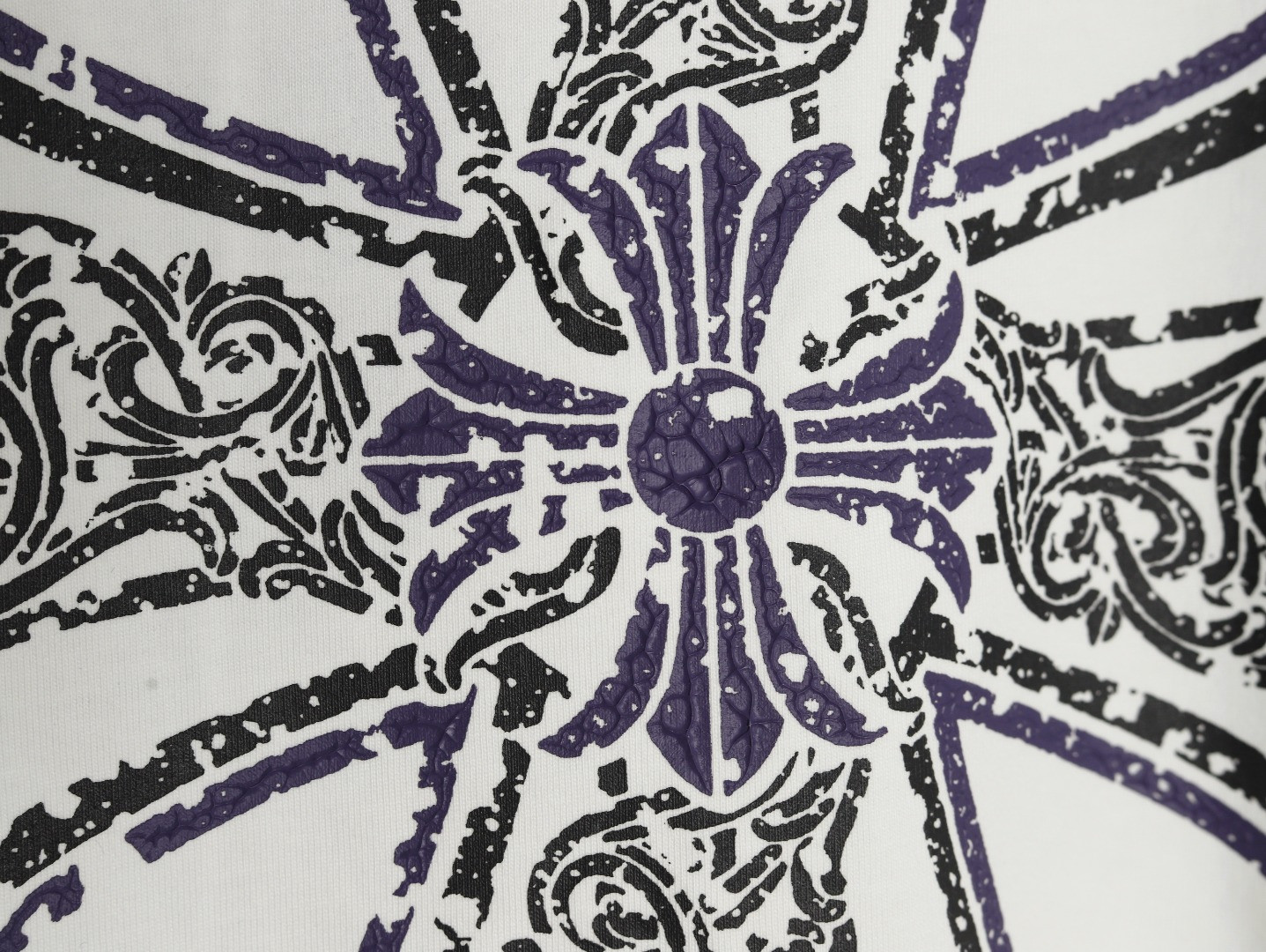 Ch**me He**ts Short-sleeved T-shirt