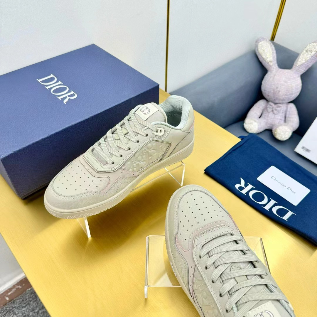 UA D*0r B27 Low-Top Sneaker Beige Grained Calfskin and Beige D*0r Gravity Leather