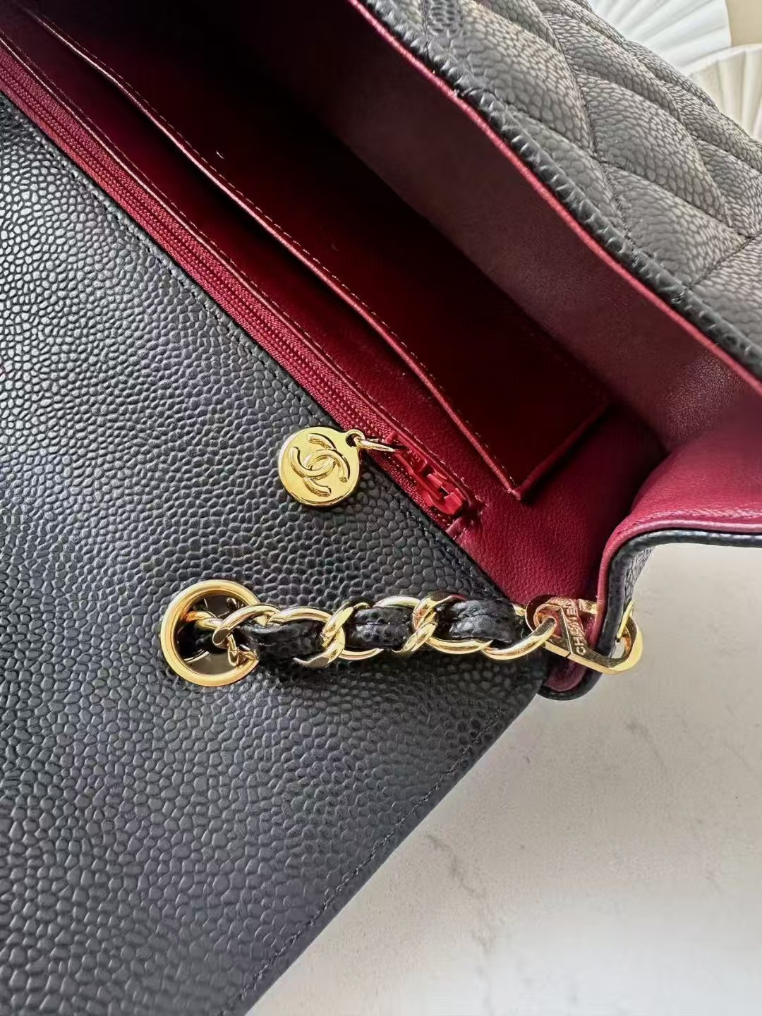 Ch*el Small Diana Flap Bag Caviar Gold Hardware 22.5x14x7cm