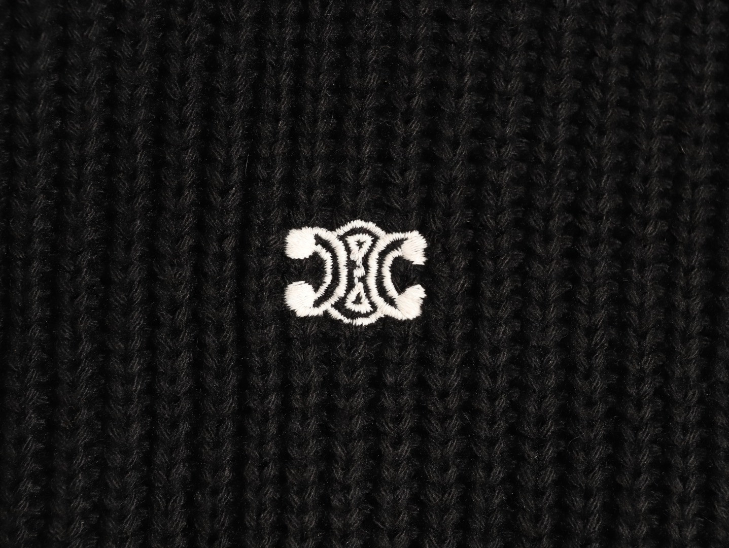 Ce**e Sweaters Coats