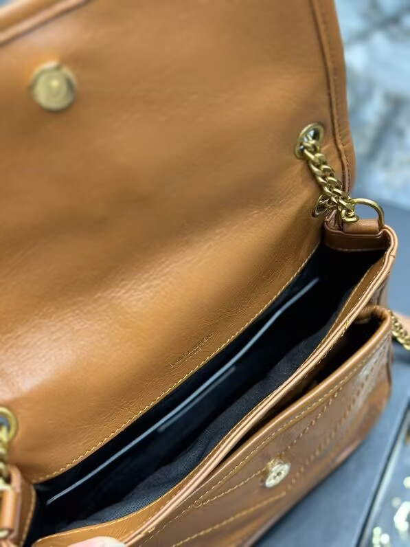 Y*L NIKI 21x16x7.5cm