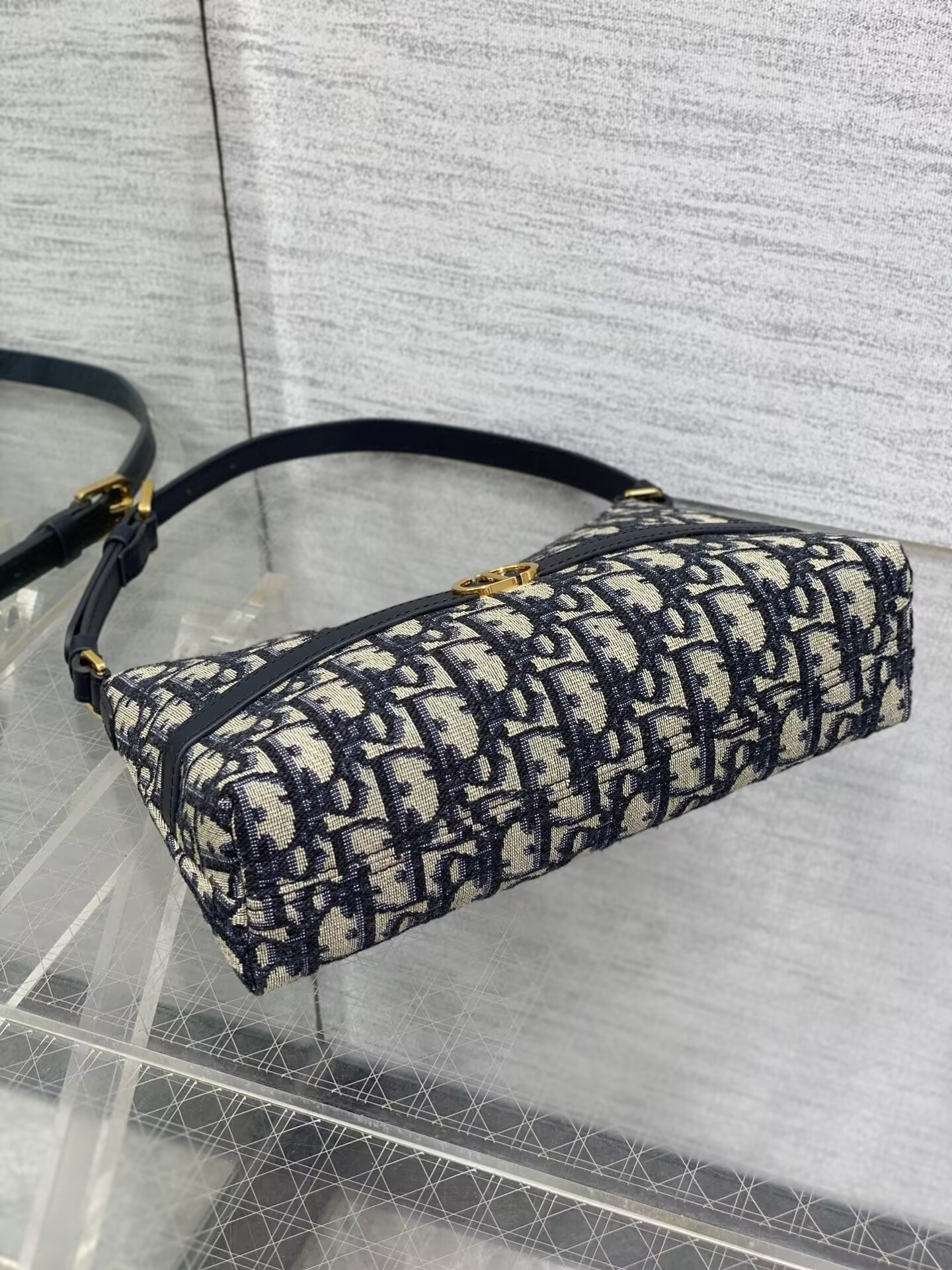 D*0r 30 Montaigne Cigale Mini Bag 24x14x6.5cm