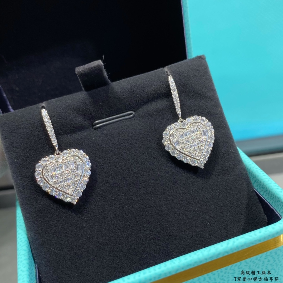 T*f*ny & Co. Trapezoid Heart Drop Earrings Ag925