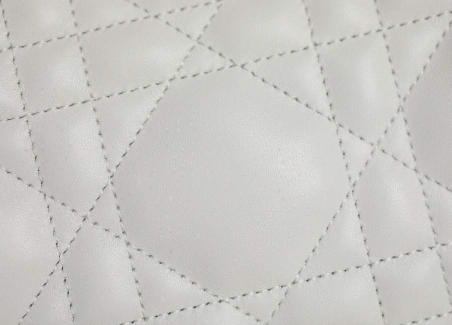 Lambskin Cannage Medium D*0r Vibe Hobo Bag White