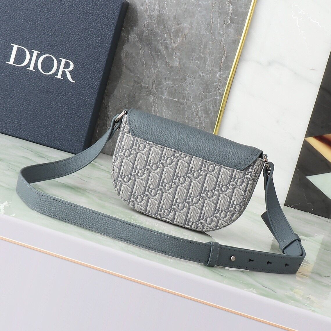 D*0r Mini Saddle Messenger Bag With Flap 19.5x13x4.3cm