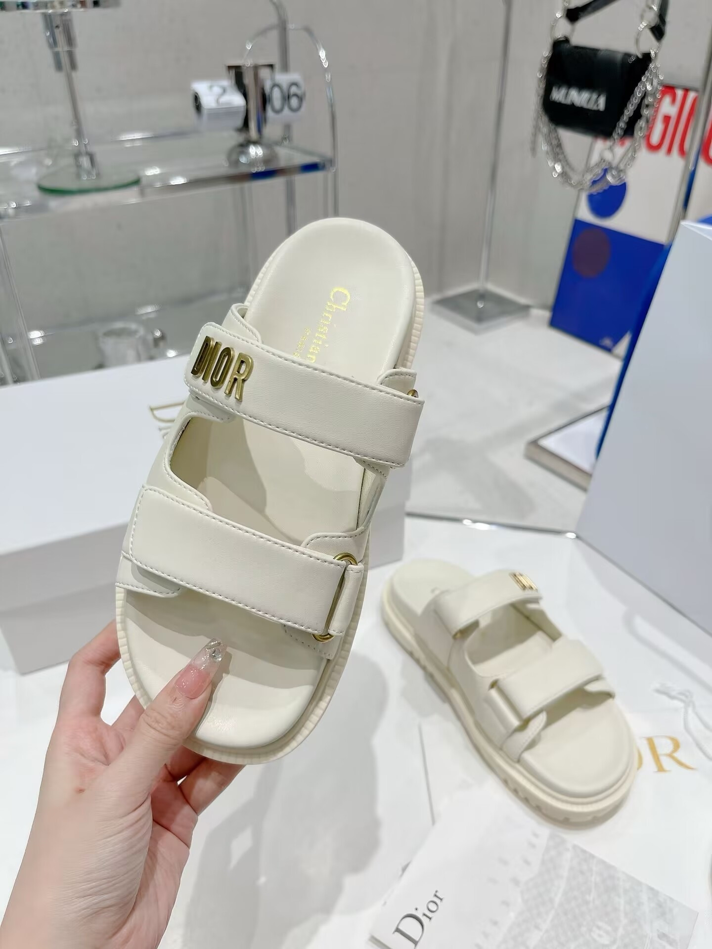 UA D*0r D*0rACT SANDAL WHITE