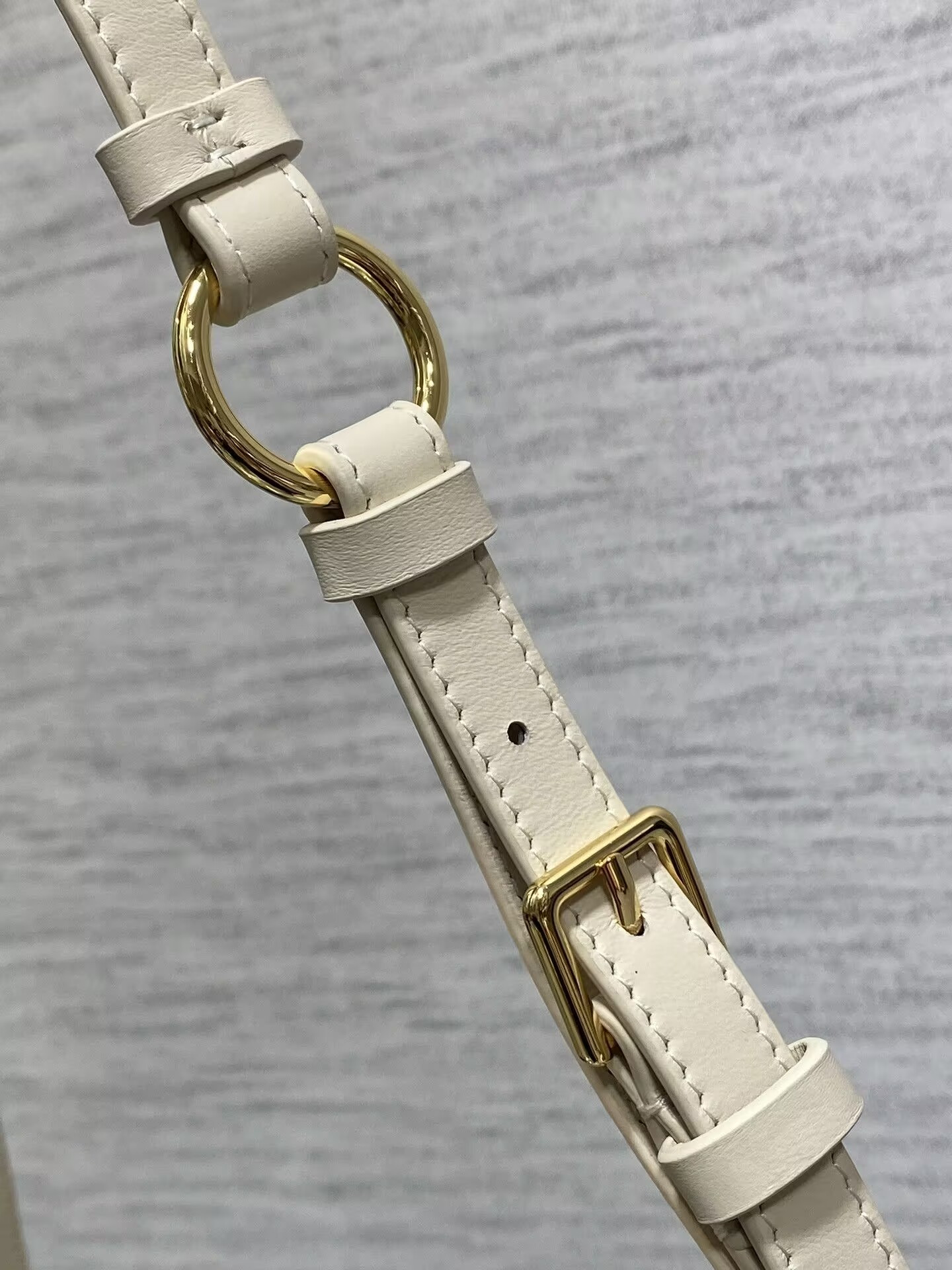 D*0r 30 Montaigne Wanderlust Mini Bag Blue D*0r Oblique Chambray with Smooth Calfskin 26x12x7cm