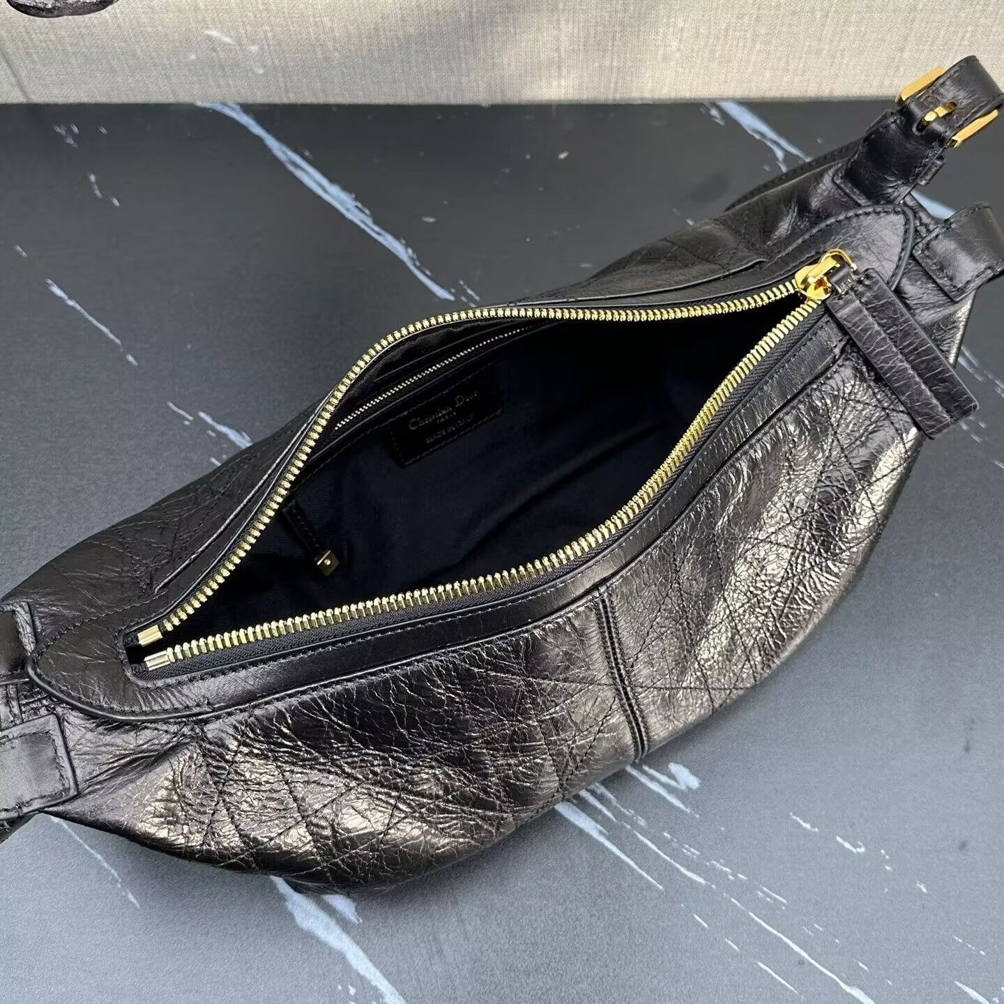 D*0r Small D-Journey Bag in Crinkled Calfskin 25.5 x 14.5 x 14 cm