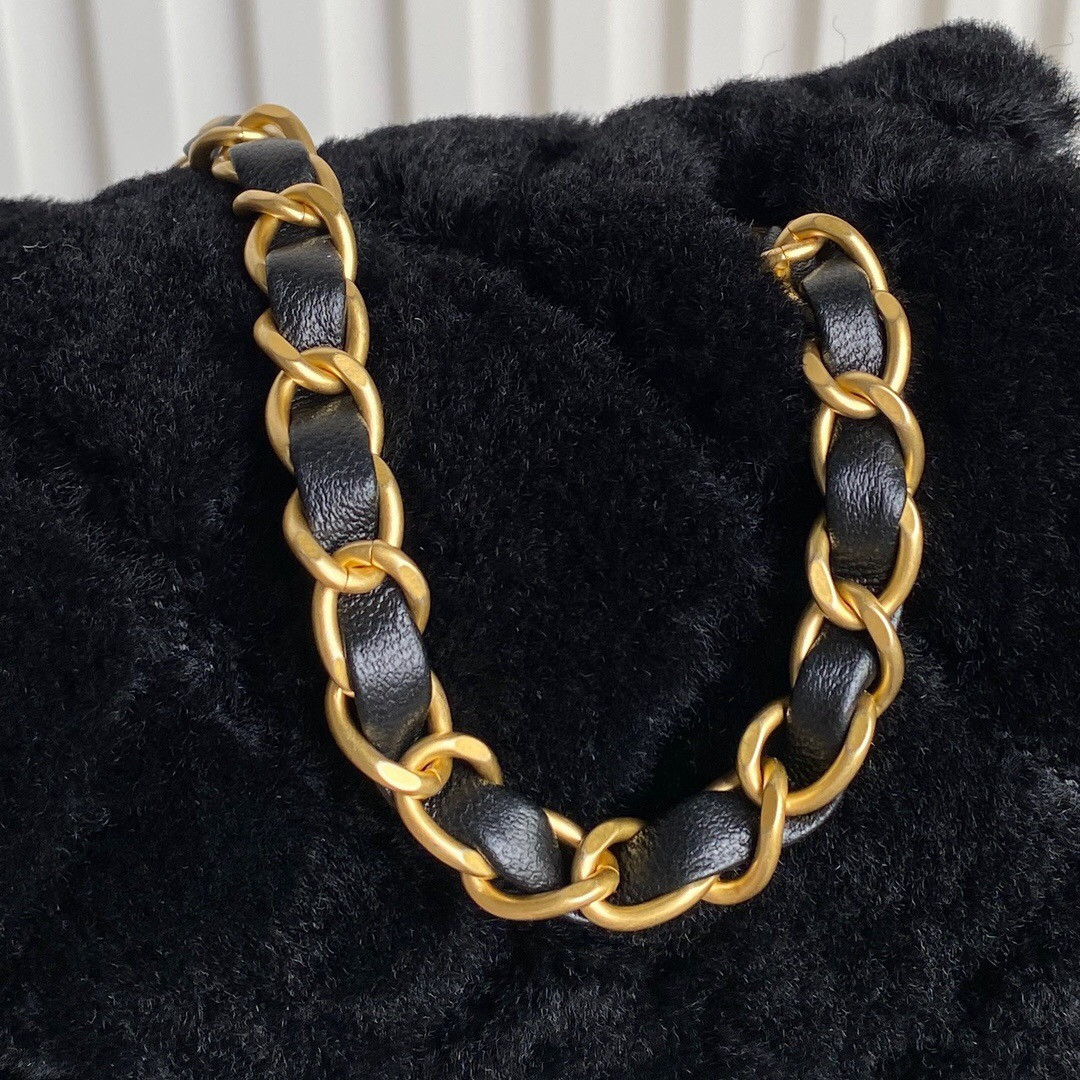 Ch*el Mini Flap Bag 12 x 18 x 6cm