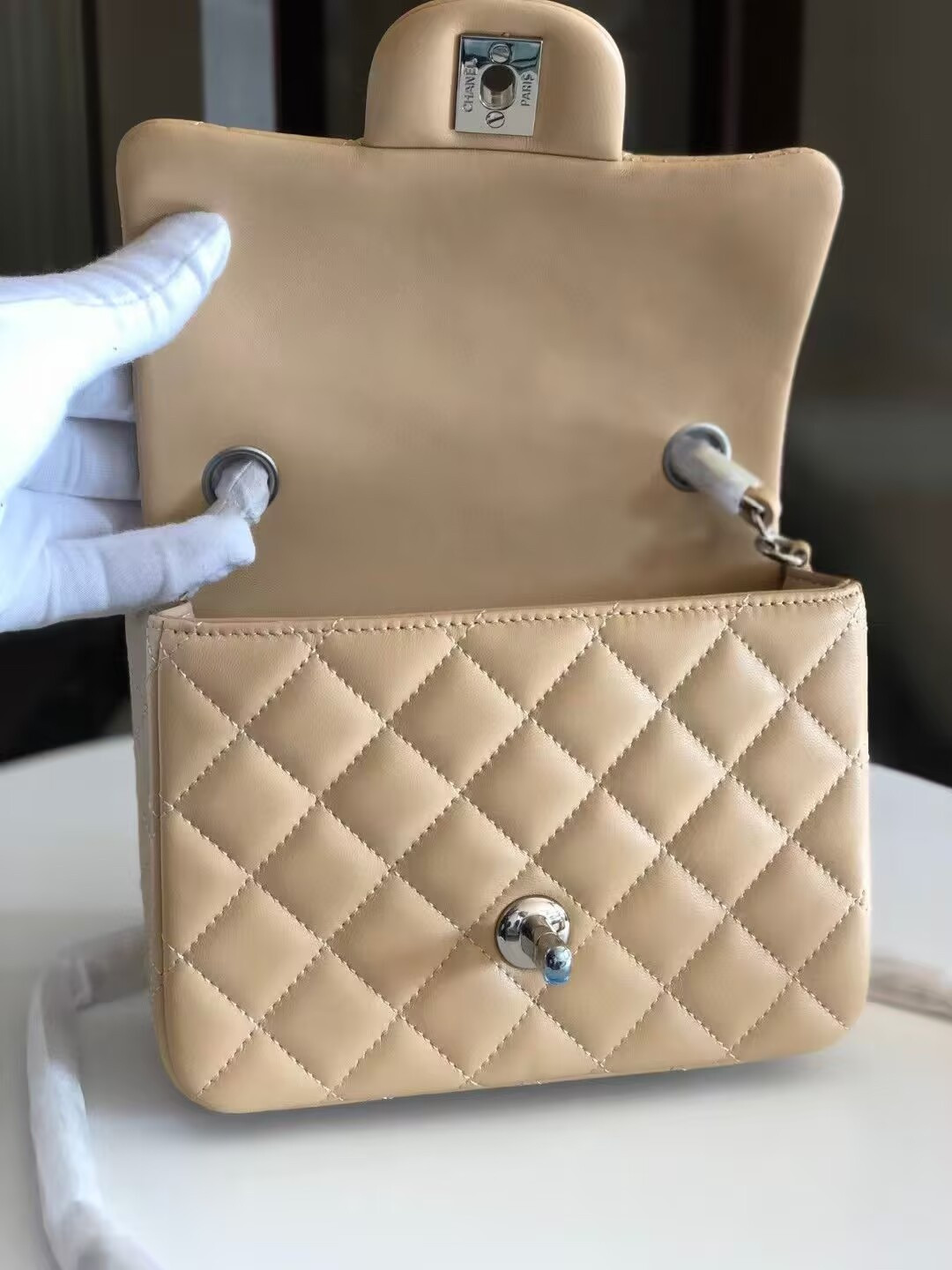 Ch*el Mini Classic Handbag Lambskin & Silver-Tone Metal 13.5x 17x8cm