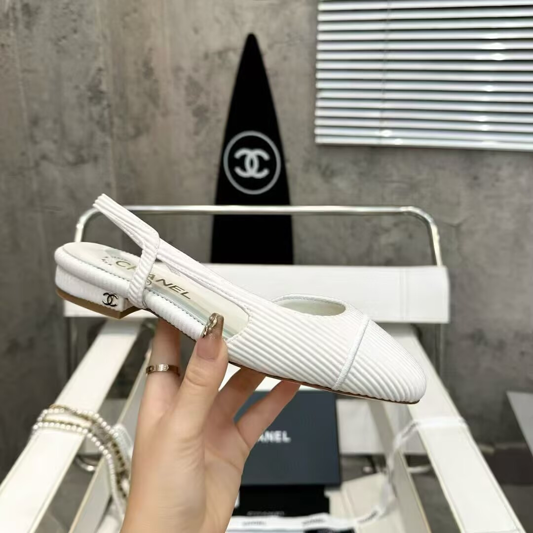 UA Ch*el SLINGBACKS FLAT