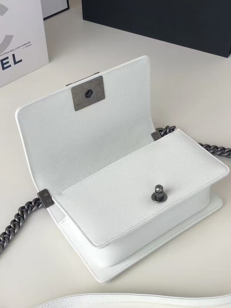 Ch*el Small BOY Ch*el Handbag 20x12x7cm