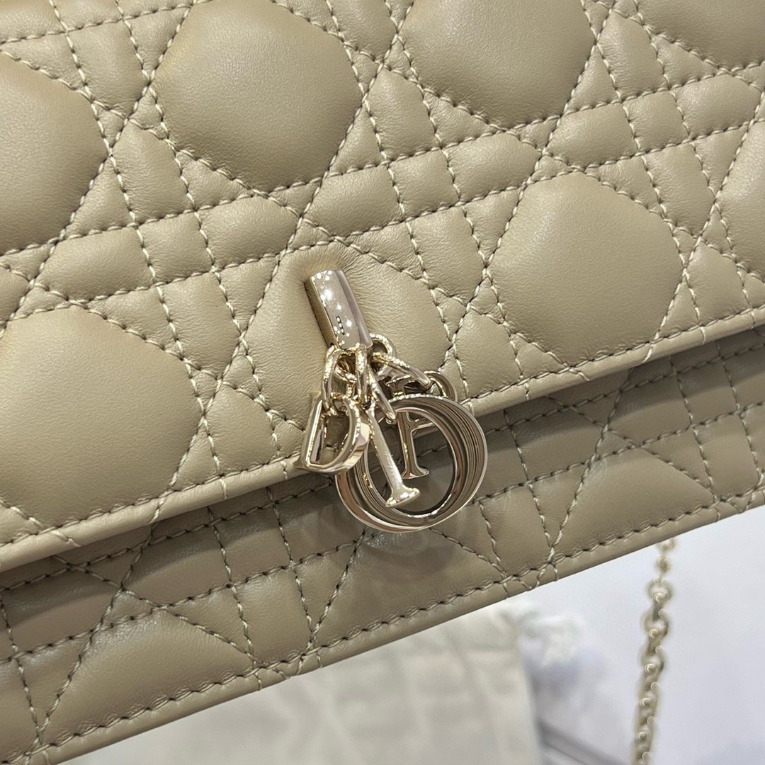 MISS D*0r MINI HANDBAG 21 x 11.5 x 4.5 cm