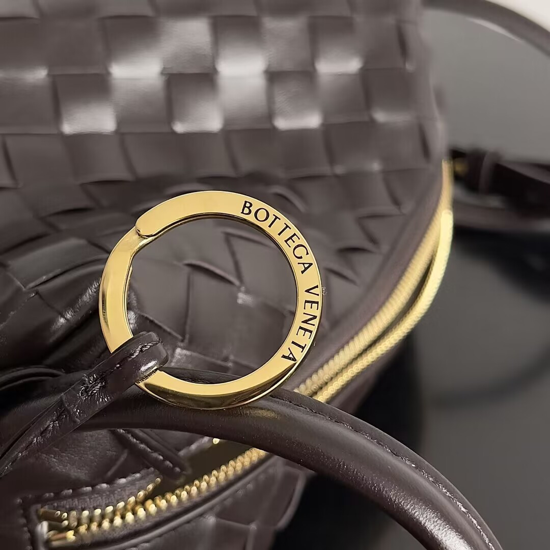 Bo*te*ga Ve*ne*ta Small Loop Cross-Body Bag 17x10x6cm