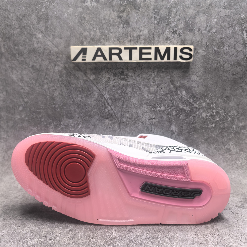 UA Jordan 3 Retro Wings