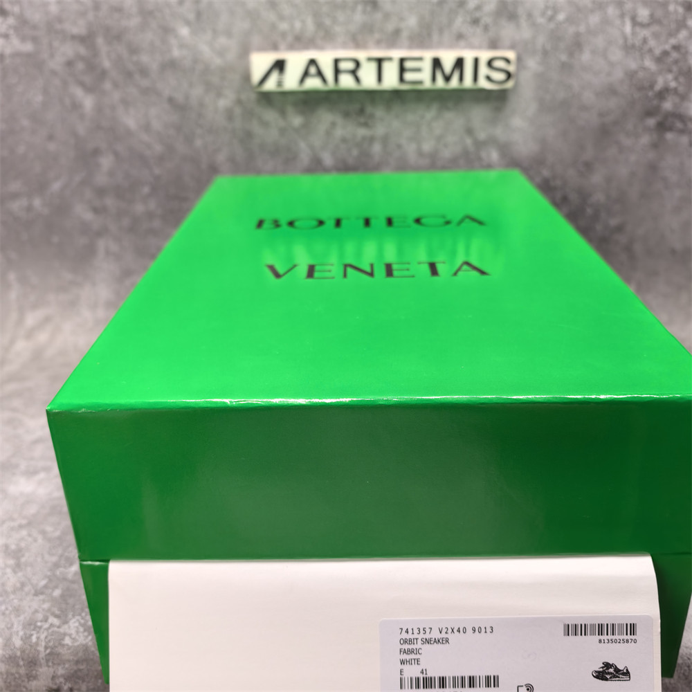 UA Bo*te*ga Ve*ne*ta Orbit Sneaker