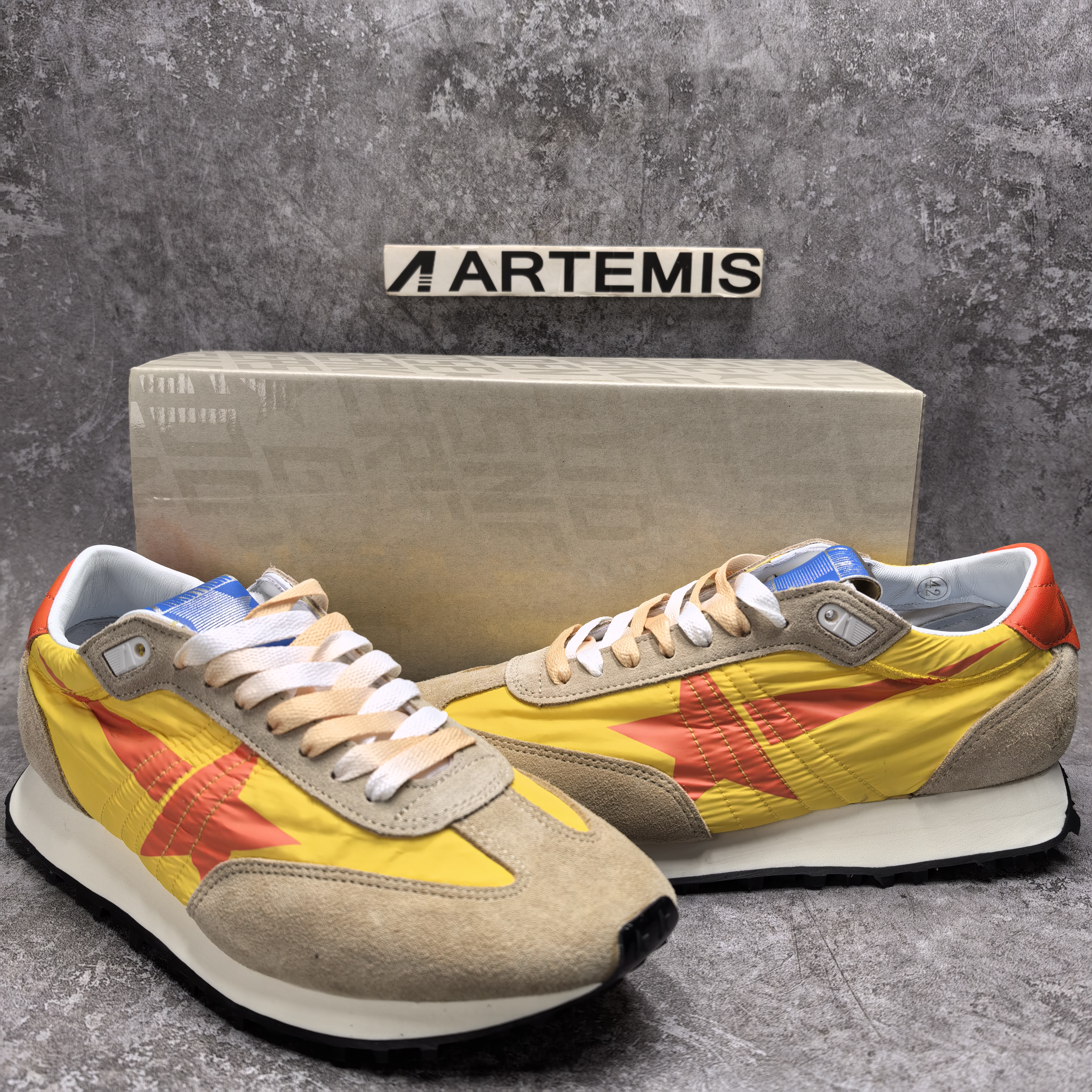 UA Golden Go*e Sneaker