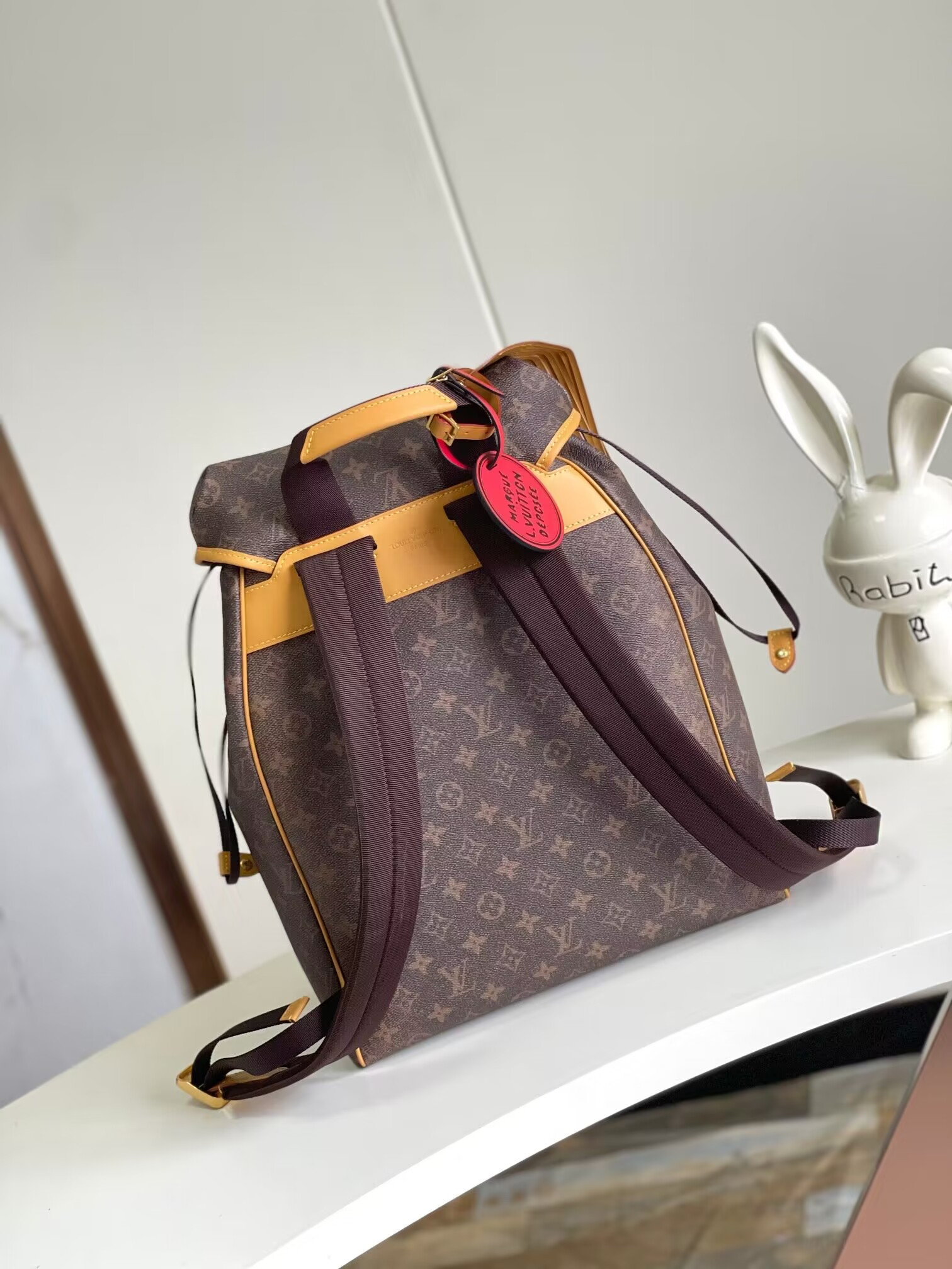 LV Montsouris Backpack M11540 32 x 40 x 19CM