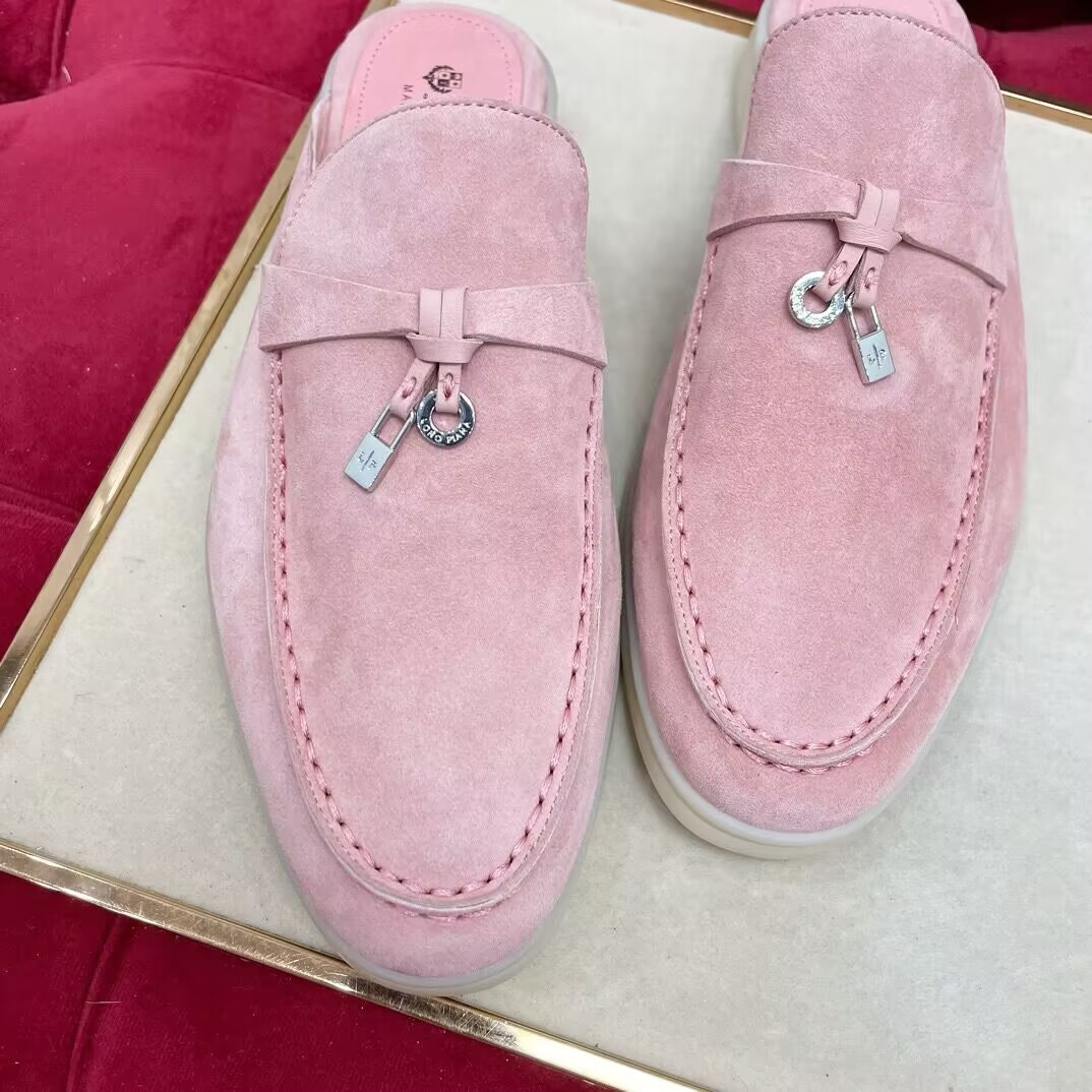 UA L**o p*ana Babouche Charms Walk Loafers