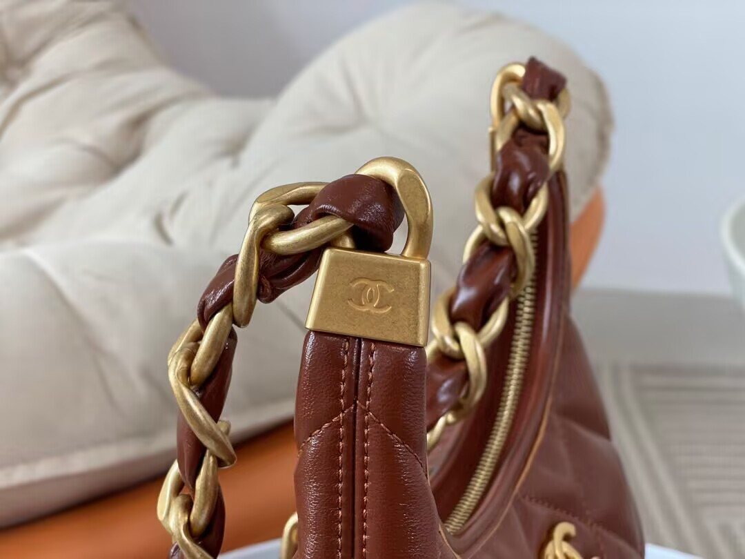 Ch*el 24a Hobo Bag 19×22×8.5cm