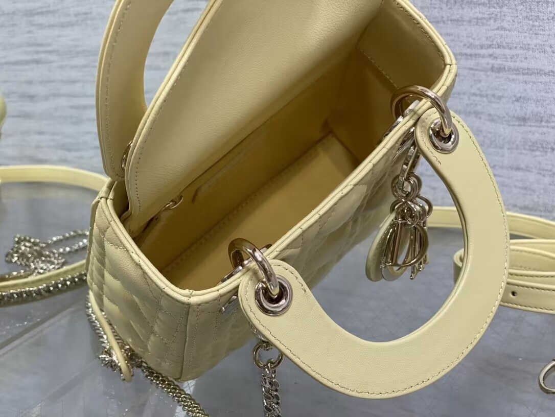 D*0r Classic Lady 17×7×15cm