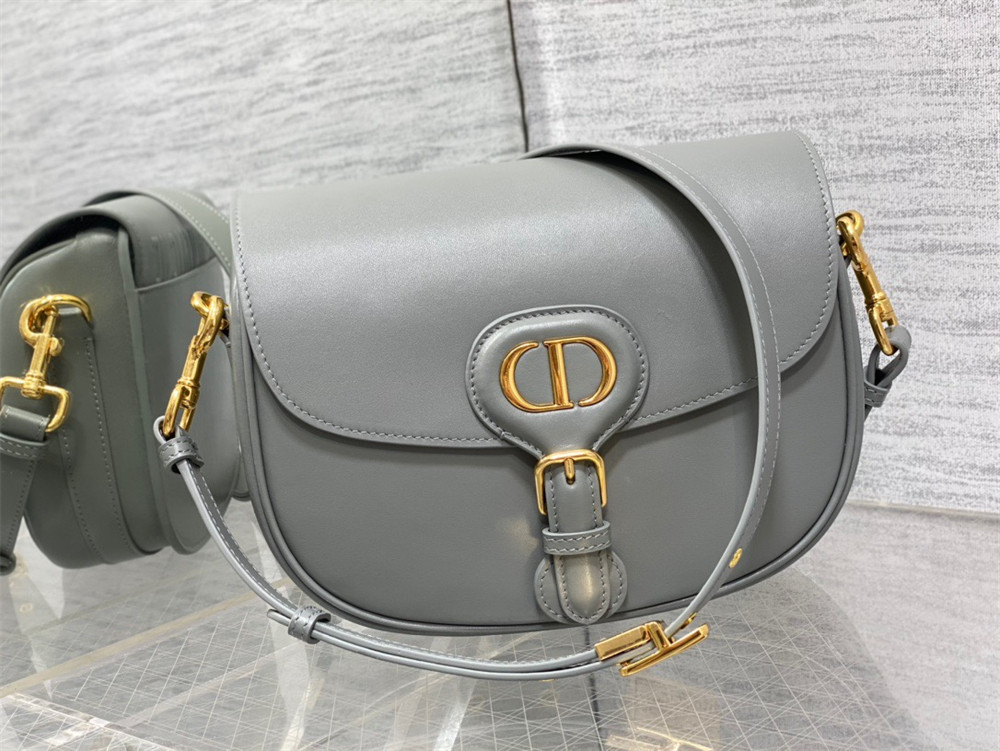 MEDIUM D*0r BOBBY BAG Grey Box Calfskin