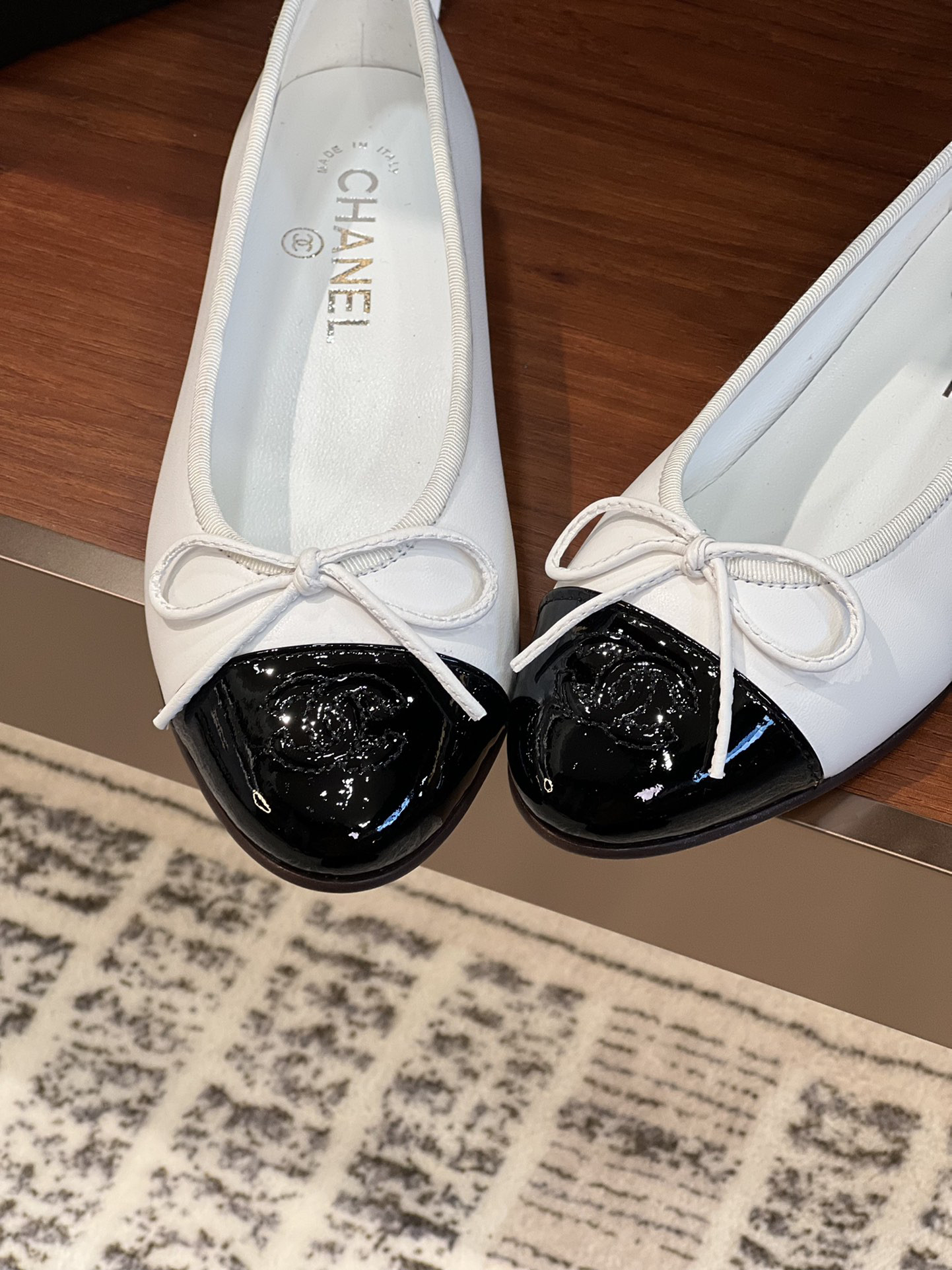 Ch*el BALLET FLATS Lambskin & Grosgrain White & Black