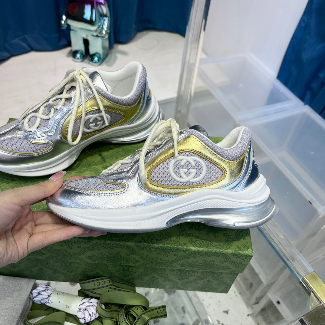 UA G*u*i RUN SNEAKER