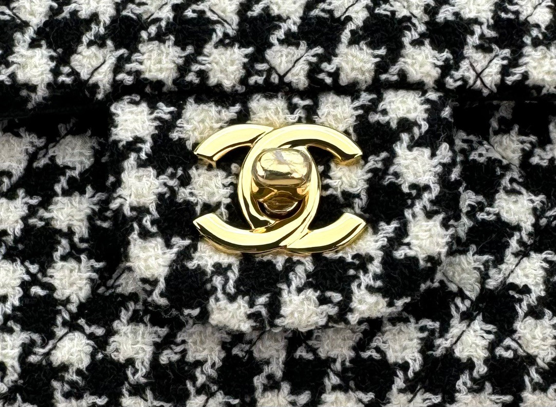 Ch*el MINI CLASSIC 11.12 HANDBAG 20 12 × 20 × 6 cm