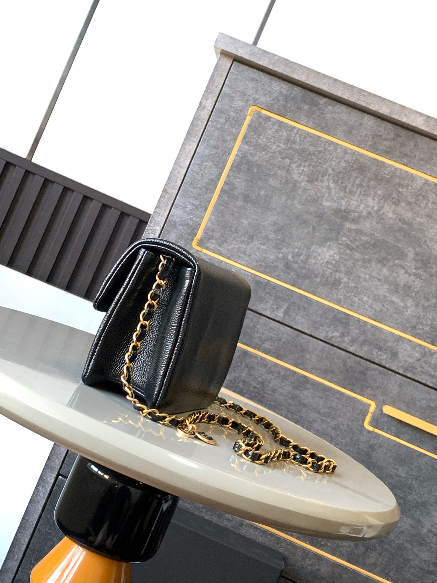 Ch*el MINI FLAP BAG 13 × 17.5 × 6 cm