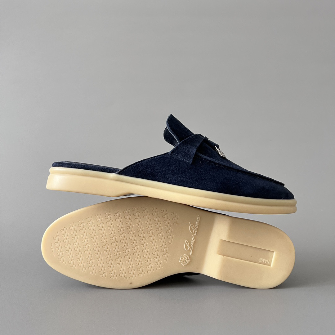 UA L**o p*ana Babouche Charms Walk Loafers