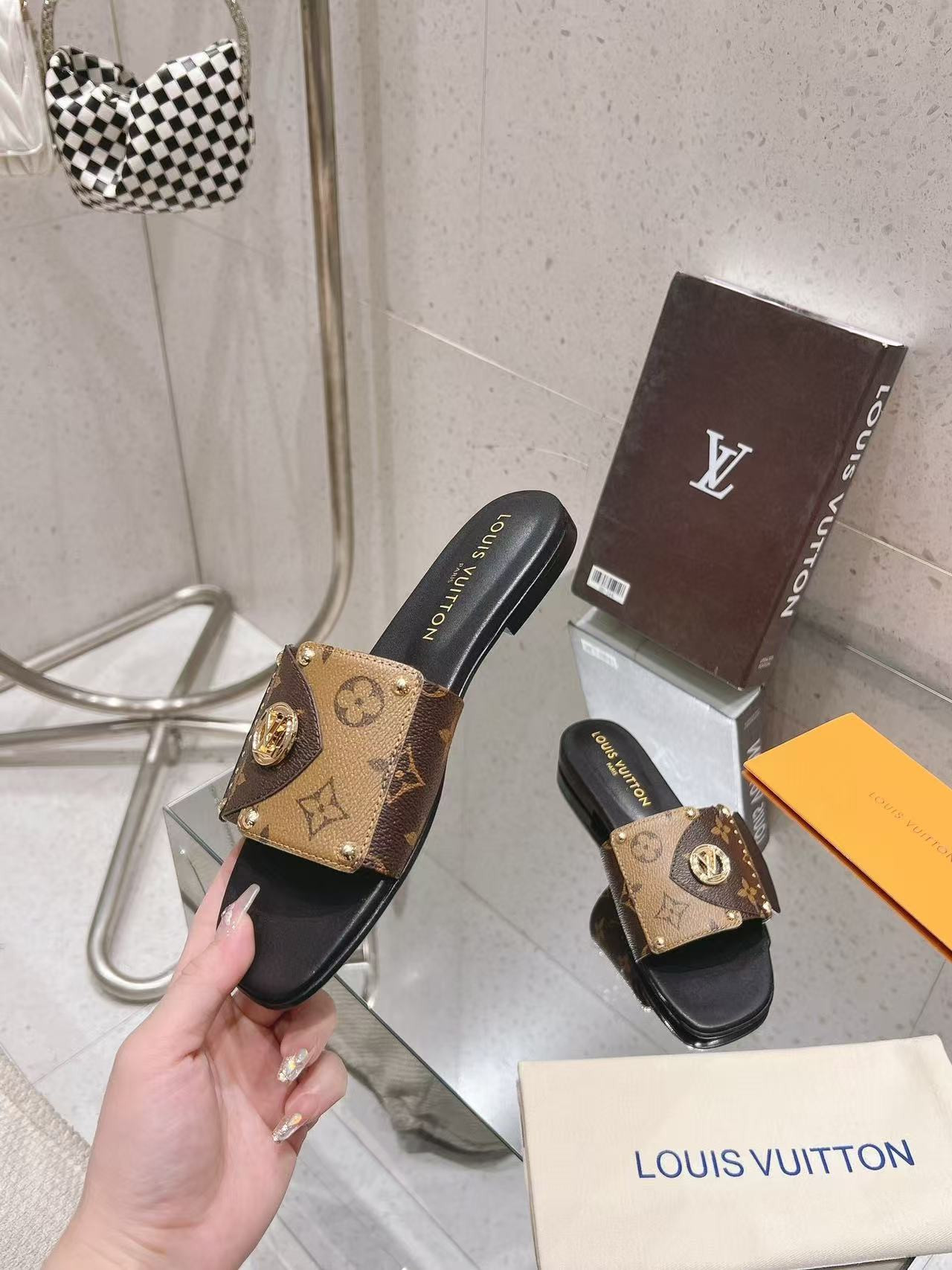 UA LV Mule