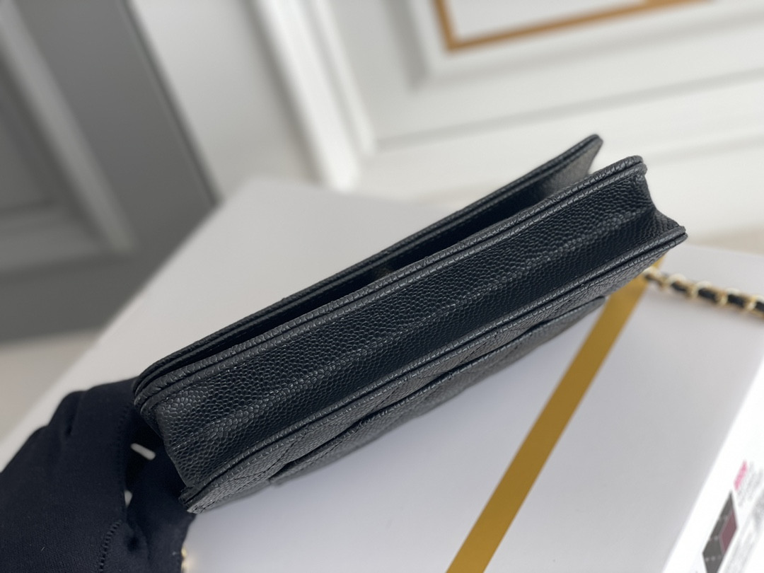 Ch*el WOC CLASSIC WALLET ON CHAIN Gold Buckle 12.3x19.2x3.5cm