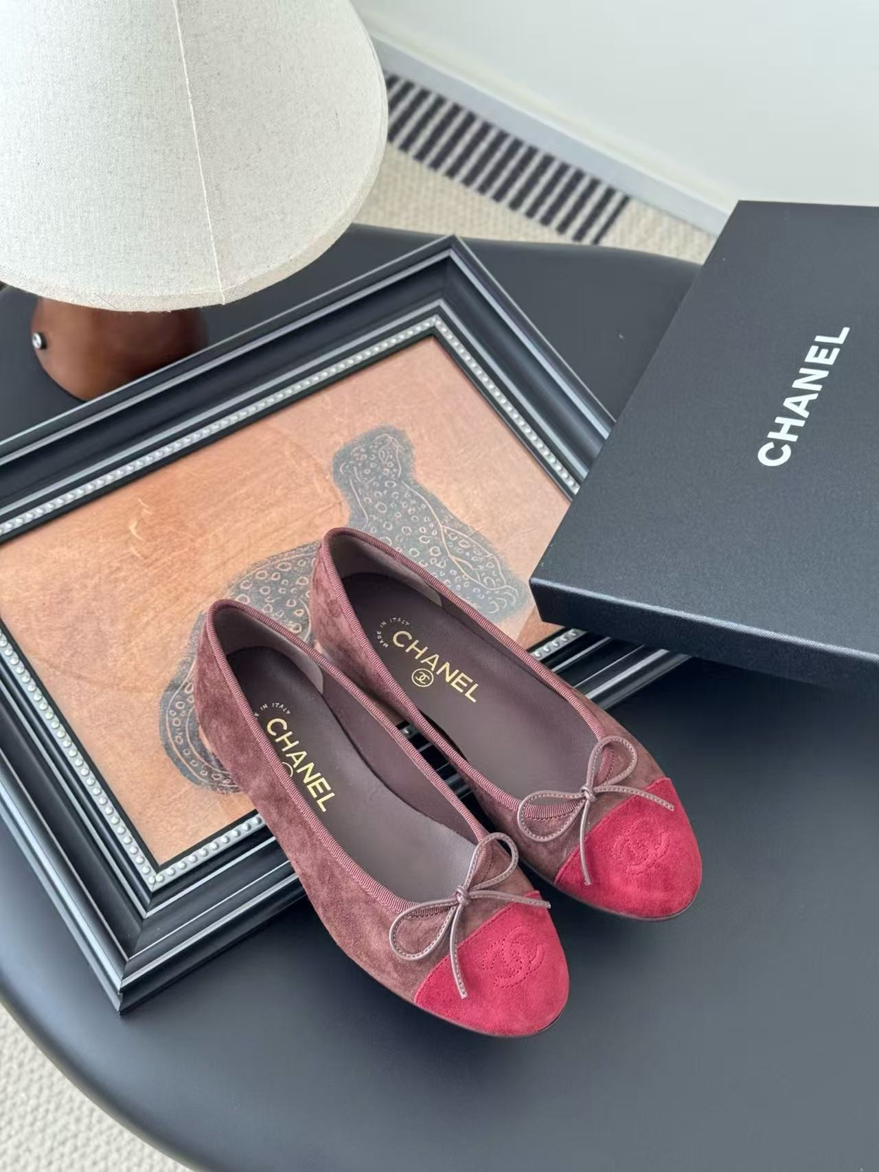 UA Ch*el Ballet flats