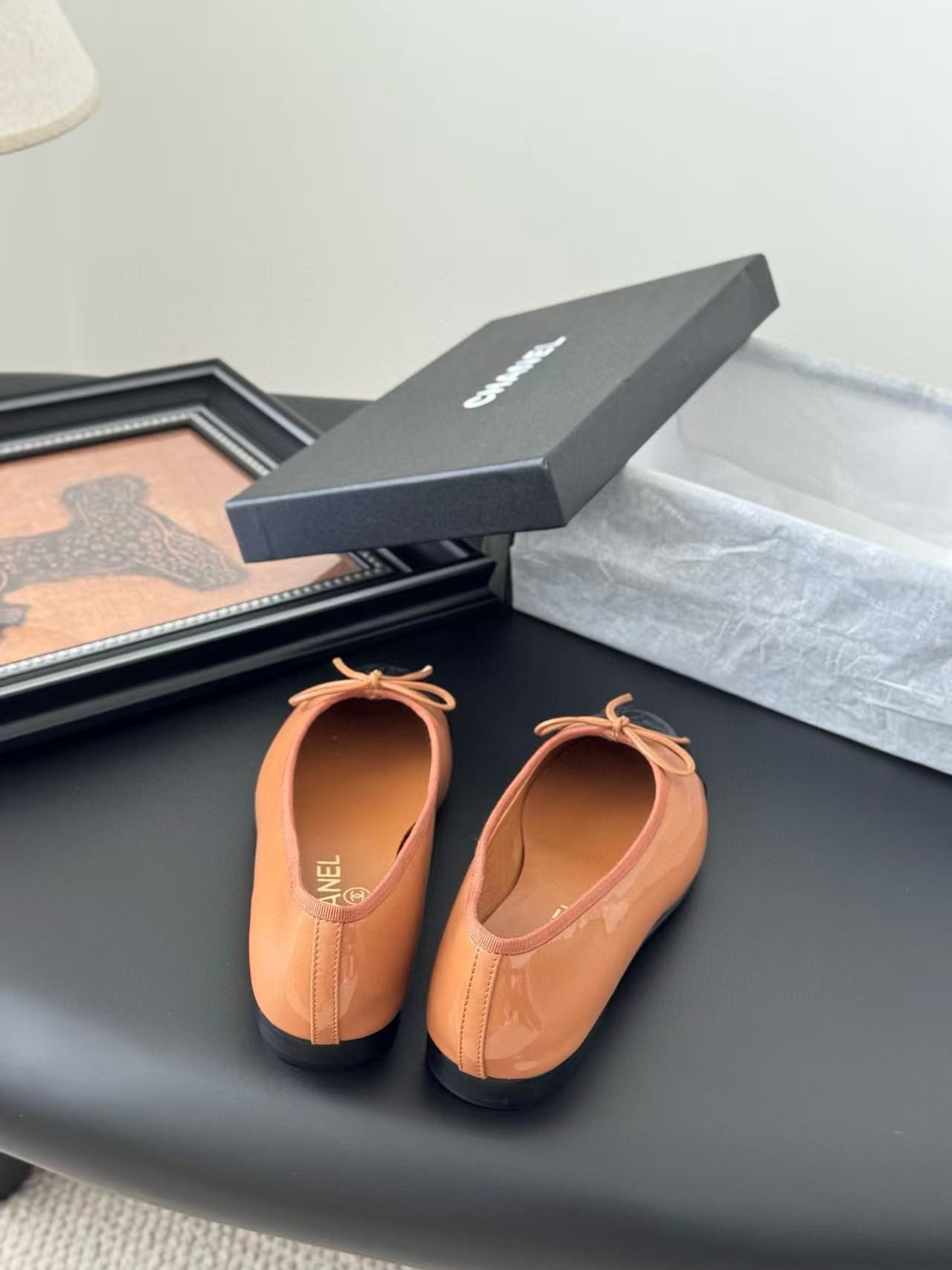 UA Ch*el Ballet flats