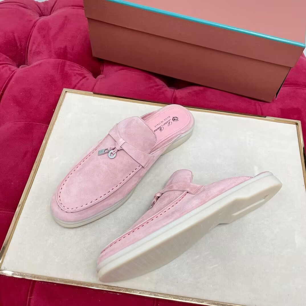 UA L**o p*ana Babouche Charms Walk Loafers