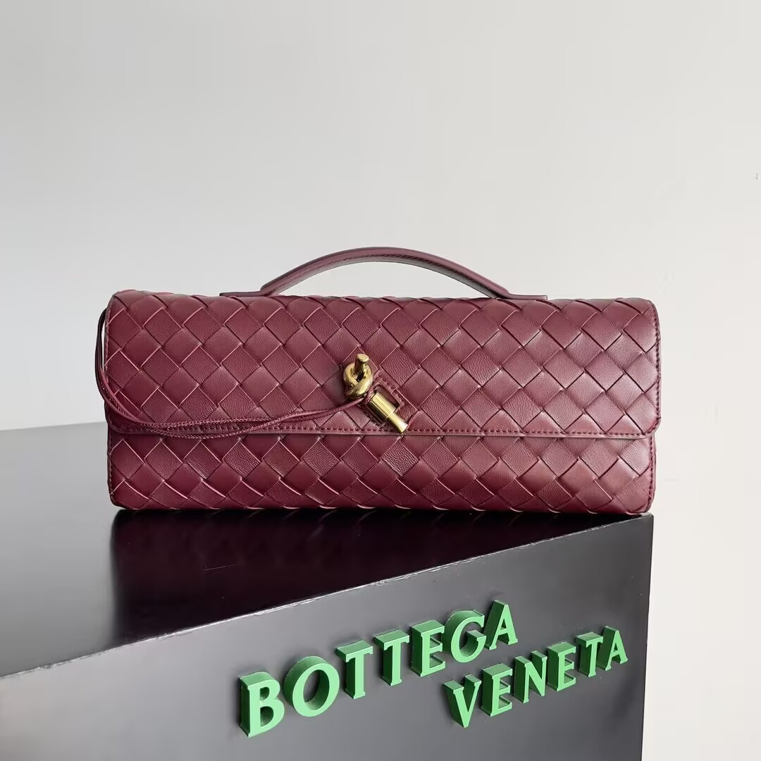 Bo*te*ga Ve*ne*ta Long Clutch Andiamo With Handle Fondant 31x13x3cm