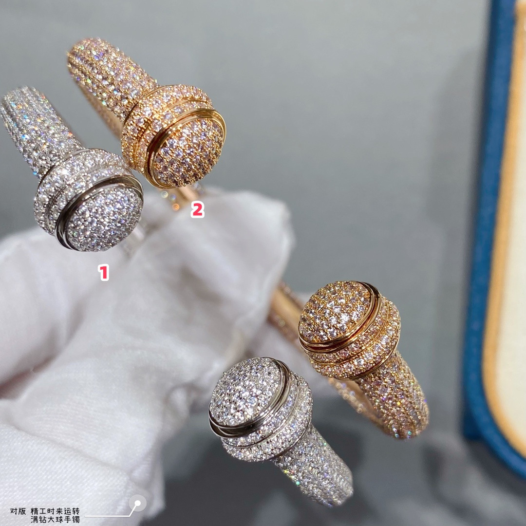 piaget fully Di*m*nd-encrusted large ball bracelet