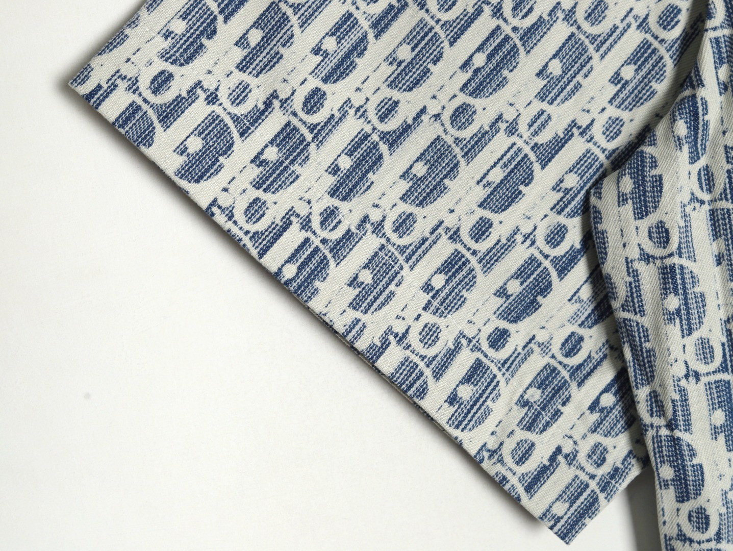 D*0r Short-sleeved Shirts