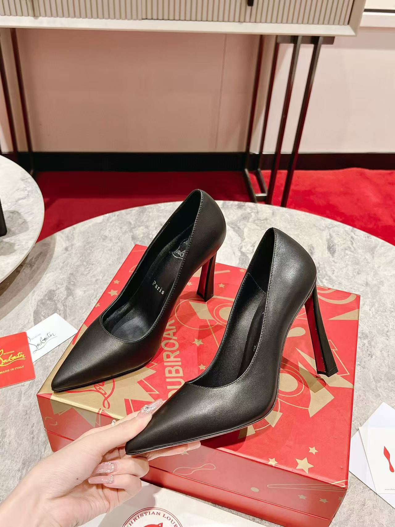 UA Ch**an Louboutin  10cm