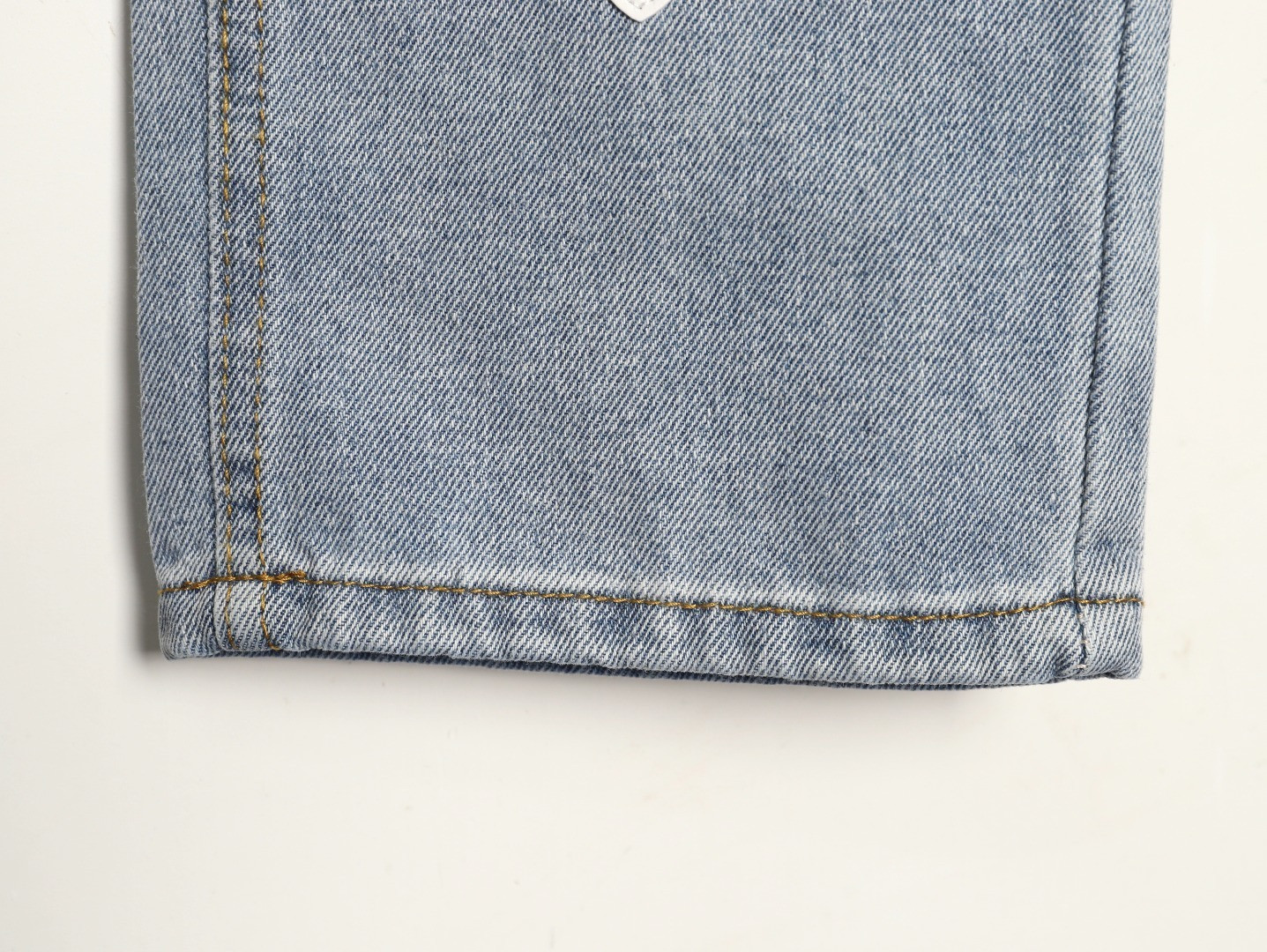 Ch**me He**ts CH 25ss Jeans